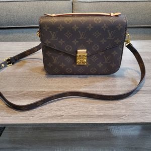 Womens Canvas Crossbody